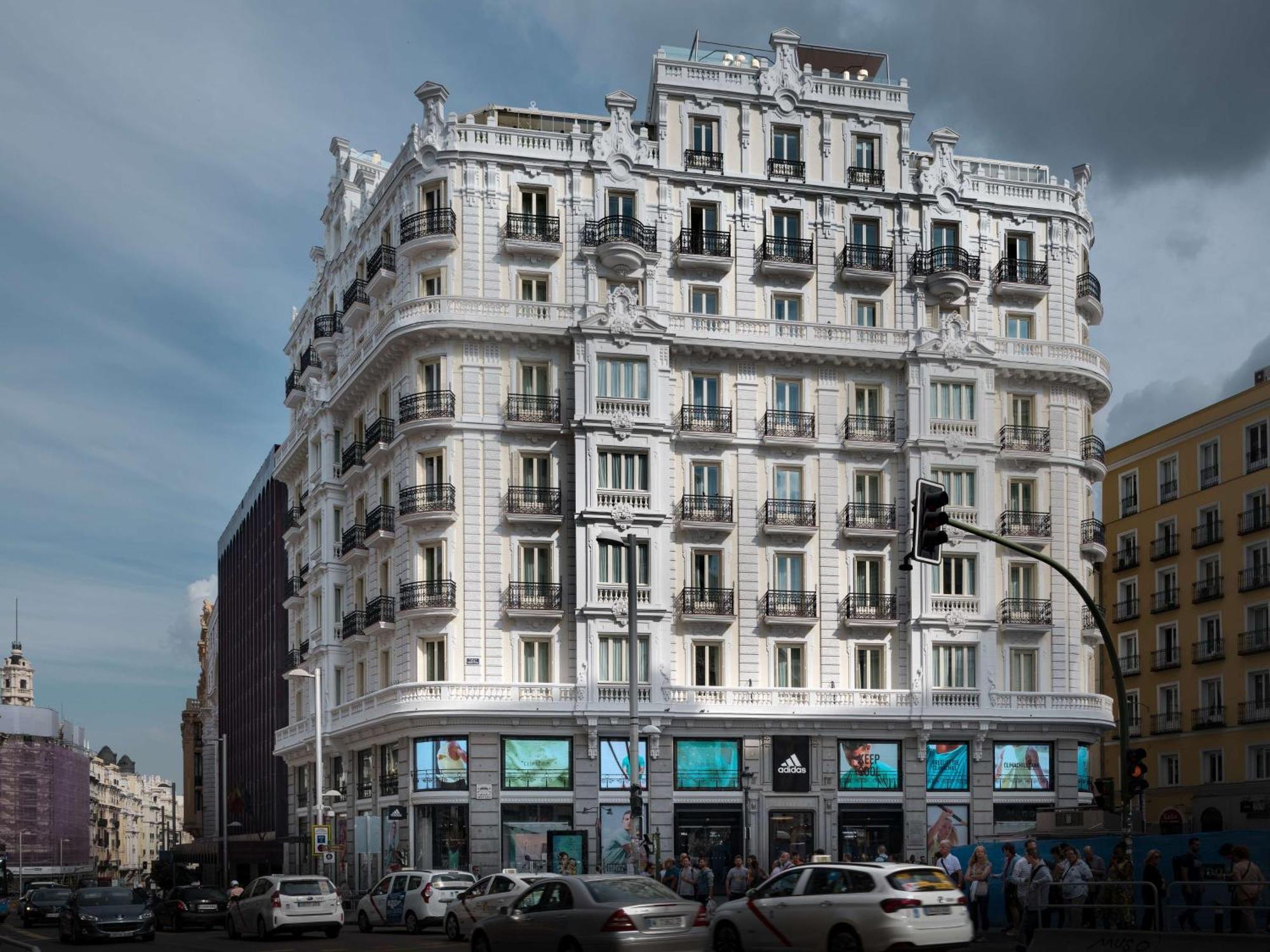 Nh Collection Madrid Gran Via Hotel Exterior photo